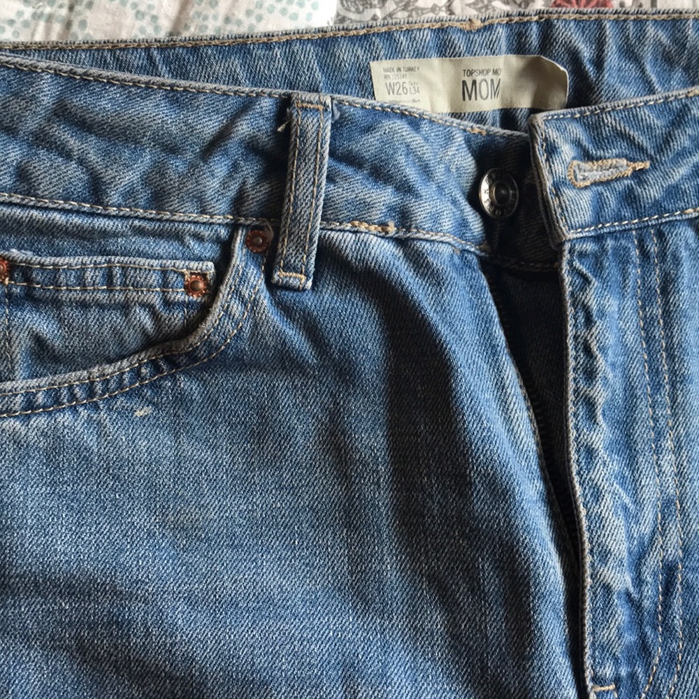 Distressed Mom jeans